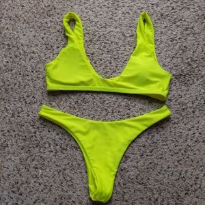 ♥️Trendy neon bikini set